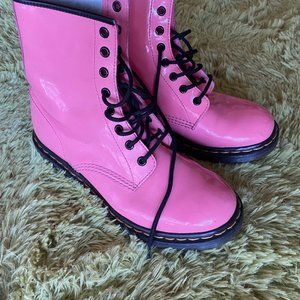 Perfect condition pink doc martens patent leather